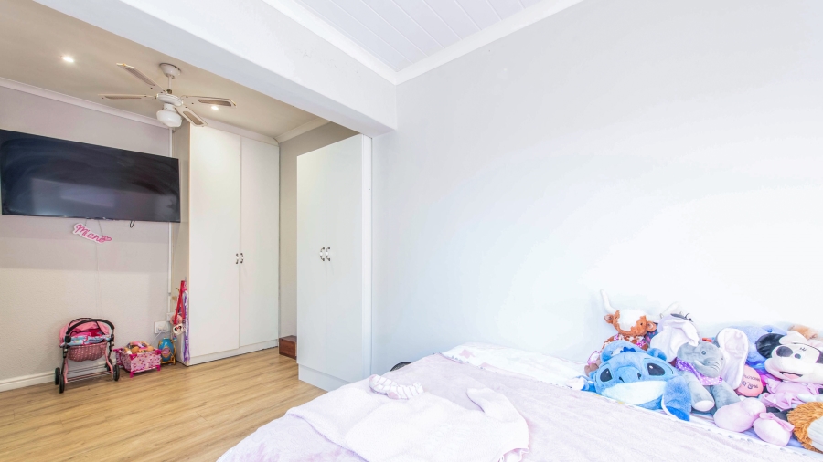 5 Bedroom Property for Sale in Bonny Brook Western Cape